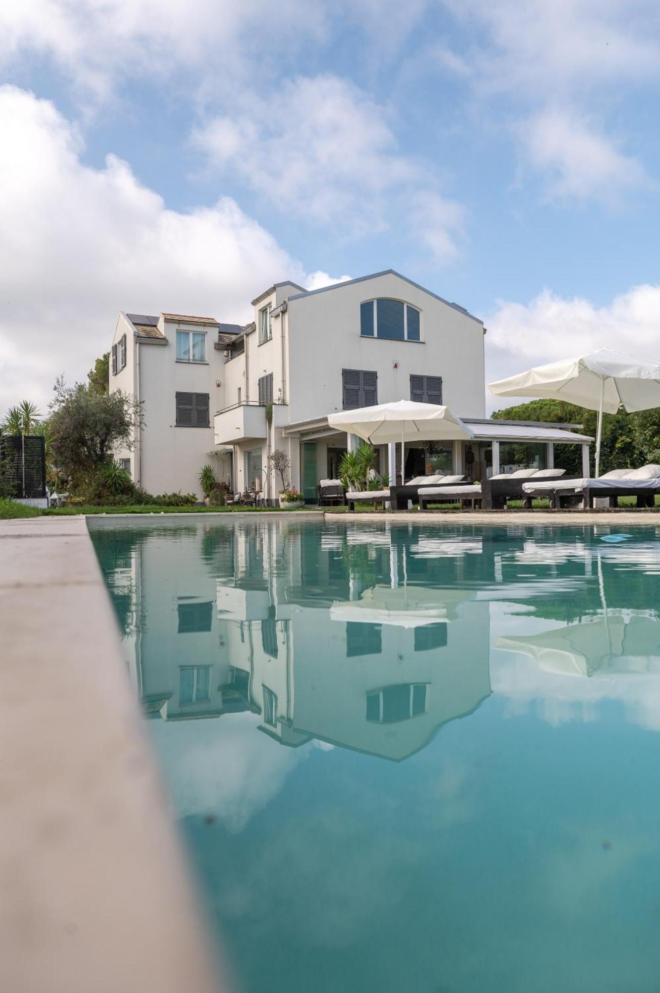 Villa Verney 上阿尔比索拉 外观 照片