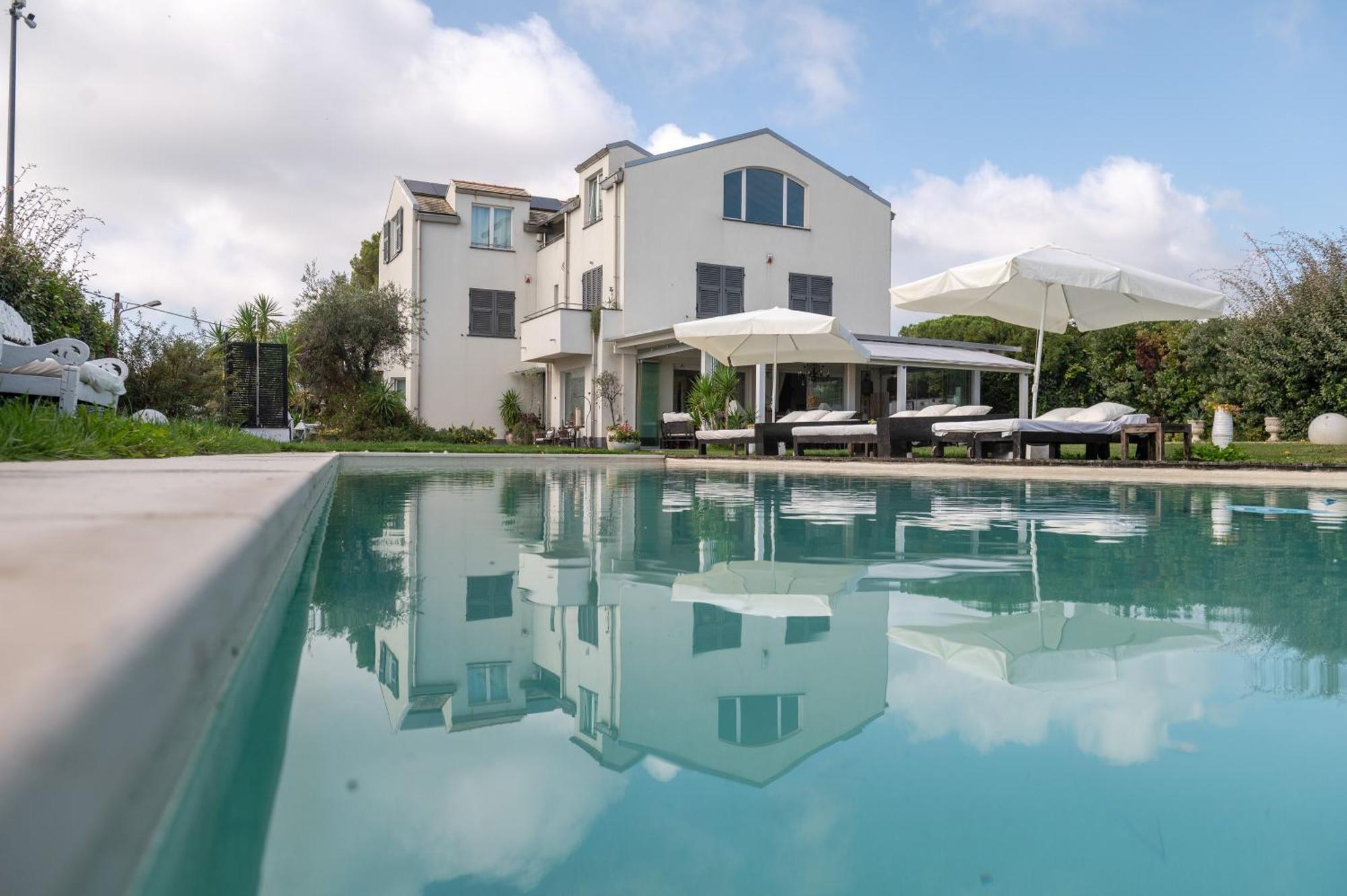 Villa Verney 上阿尔比索拉 外观 照片